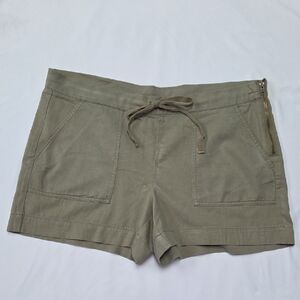 CAbi Goldie Short Olive # 5110
